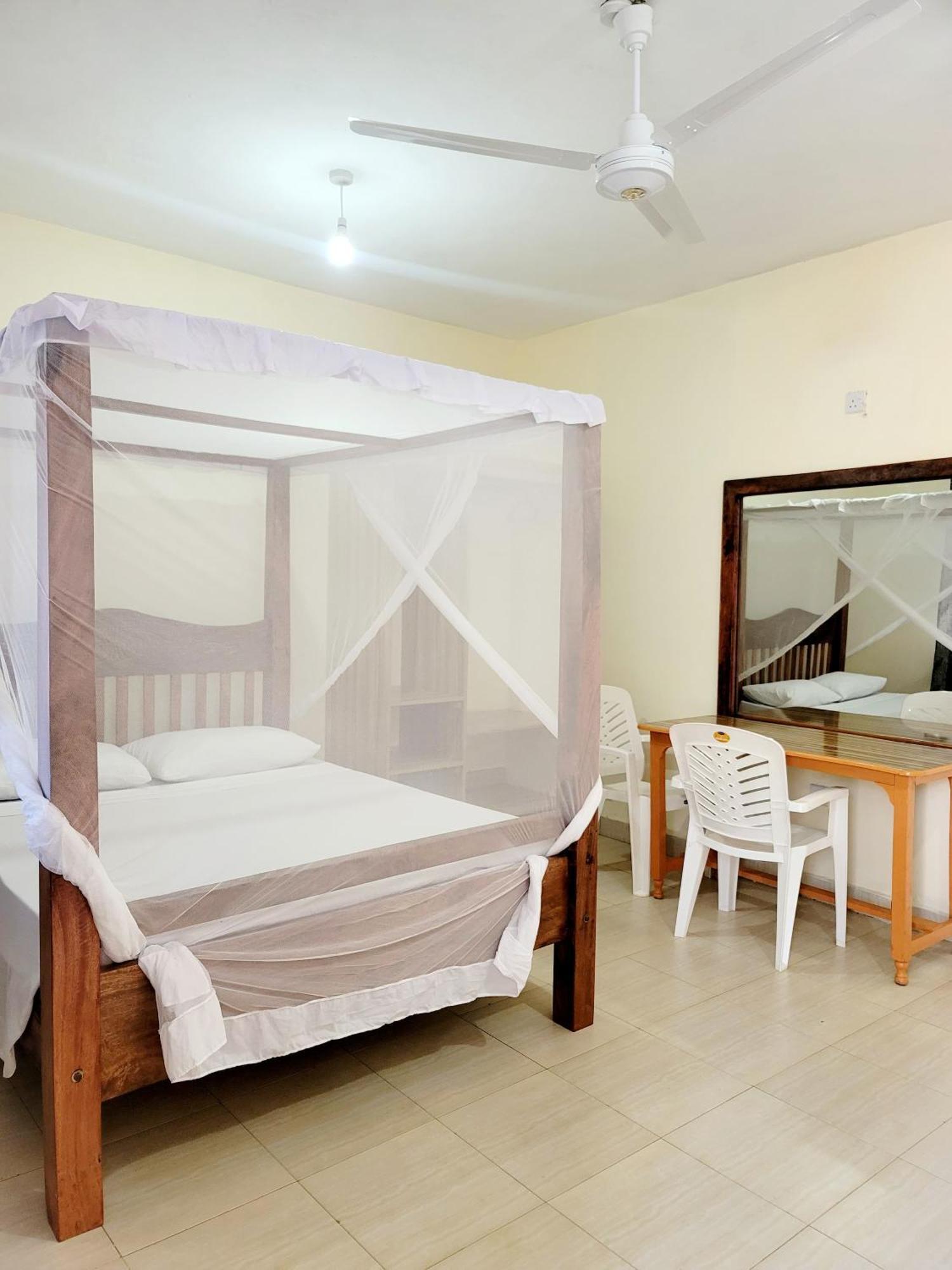 Casuarina Lounge Ξενοδοχείο Μαλίντι Εξωτερικό φωτογραφία