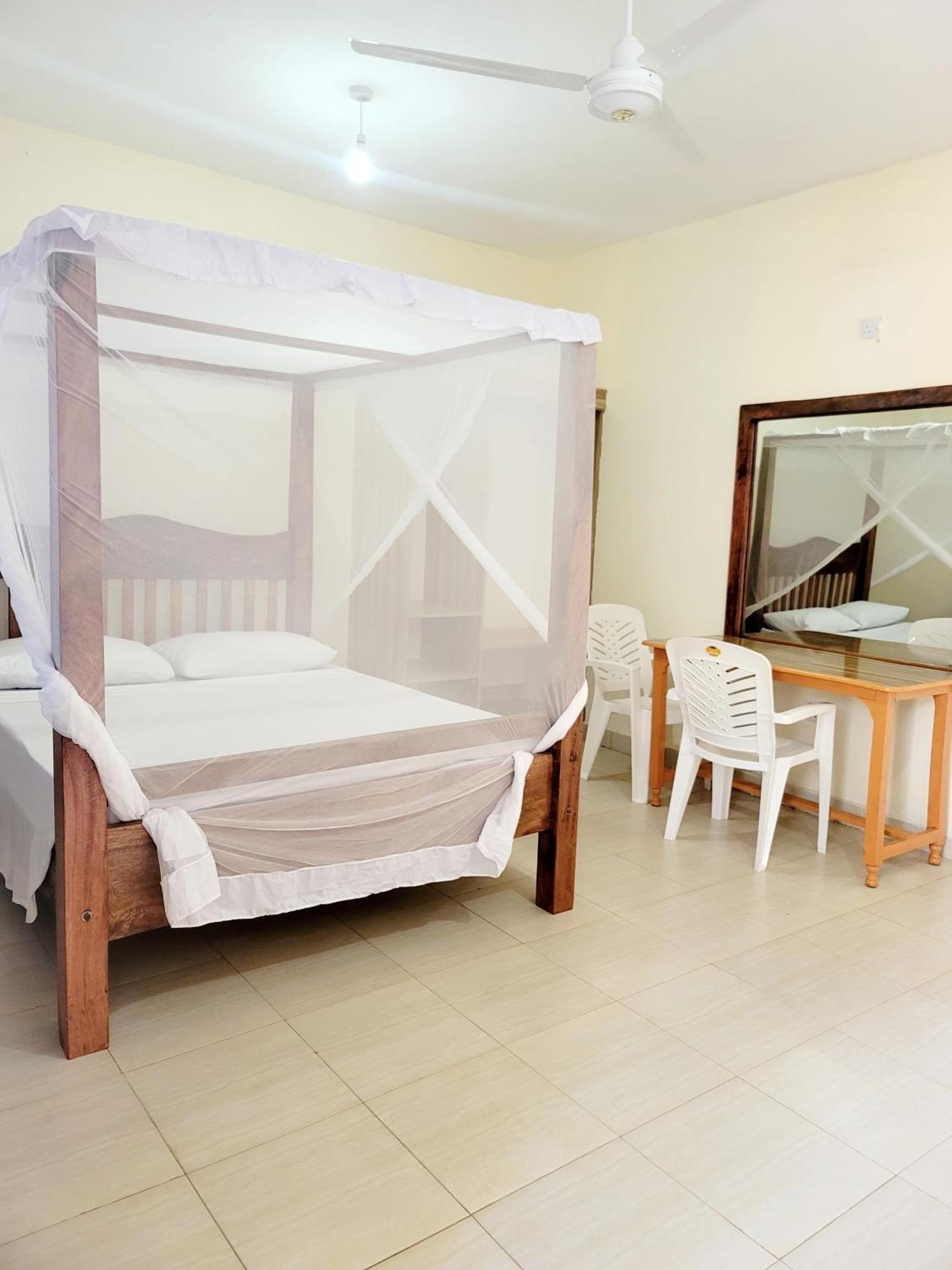 Casuarina Lounge Ξενοδοχείο Μαλίντι Εξωτερικό φωτογραφία